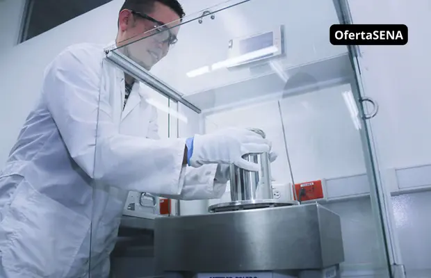 Técnico en Alistamiento de Laboratorios de Análisis y Ensayos para la Industria - Limpieza y desinfección de materiales y áreas de trabajo