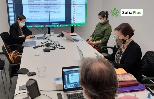 Tecnólogo en Gestión de Proyectos de Desarrollo Económico y Social SENA 